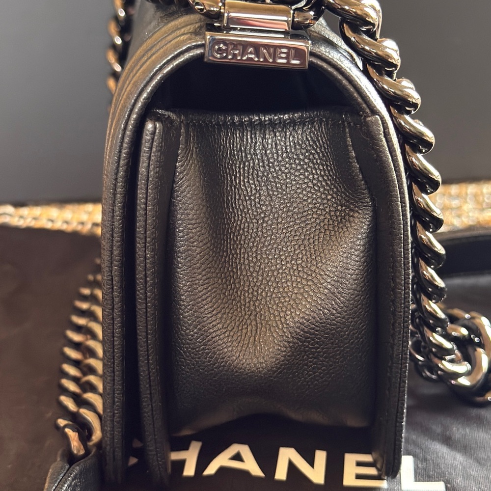 EUC RARE Chanel Small So Black Caviar Boy Quilted Leather Bag CC GORGEOUS!! - Picture 4 of 15